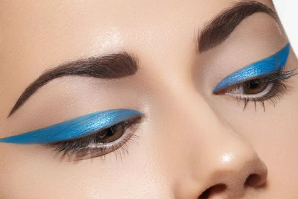 9 Different Eyeliner Looks That Will Make You Stand Out At Every Occasion