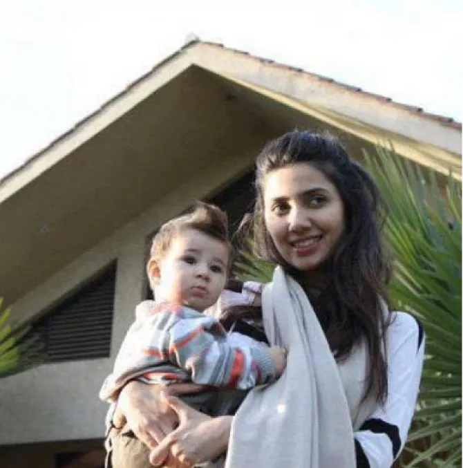 Mahira Khan Single Mom
