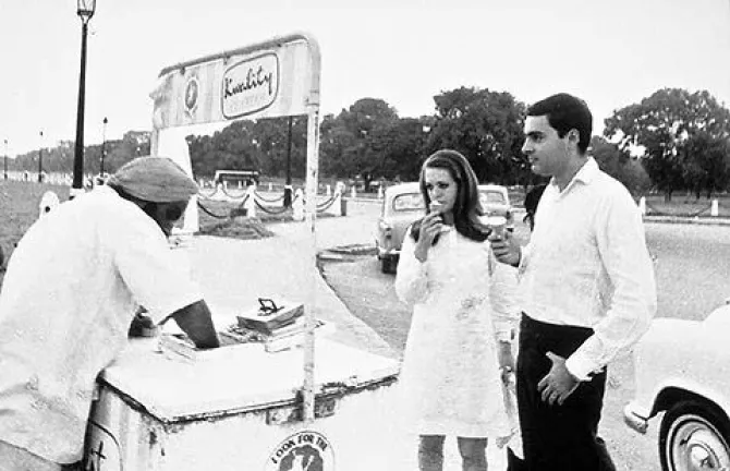 Image result for sonia and rajiv gandhi