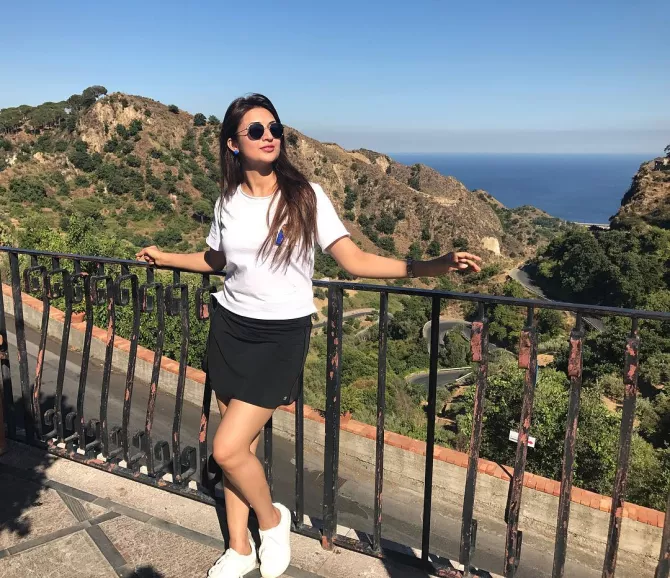 Divyanka Tripathi Vivek Dahiya First Anniversary