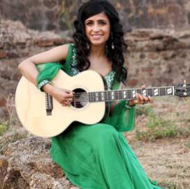 Shibani Kashyap Finds Her 'Sajna' in Rajiv