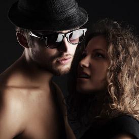 10 Things NOT to DO when You Spot a Hot Guy