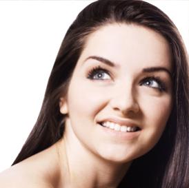 Show Your Style with Trendy Coloured Lenses