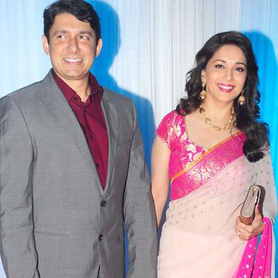 Most Stylish Guests at Bollywood Weddings of 2012