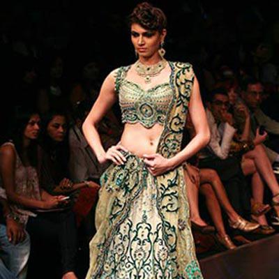 Fabulous Bridal Dress Designs by Satya Paul