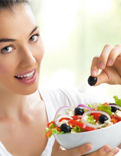 Salad: Eating a first course salad can reduce overall calorie intake at a meal by up to 12 percent.