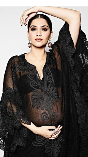 Sonam Kapoor's Upbeat Maternity Fashion Looks