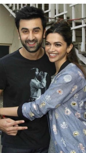 B-town Couples Who Reunited For Work After Breakup