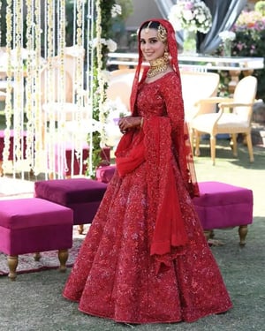 Pakistani Celebrity Brides And Their 'Nikah' Looks