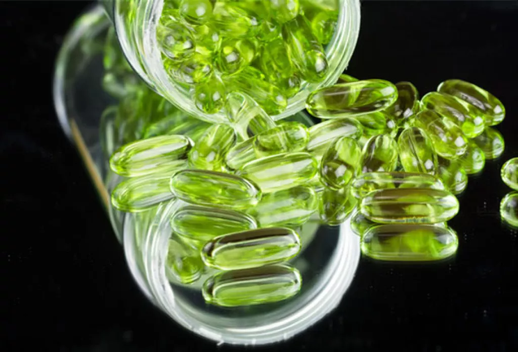 15 Awesome Home Remedies To Make Your Nails Shiny And Healthy