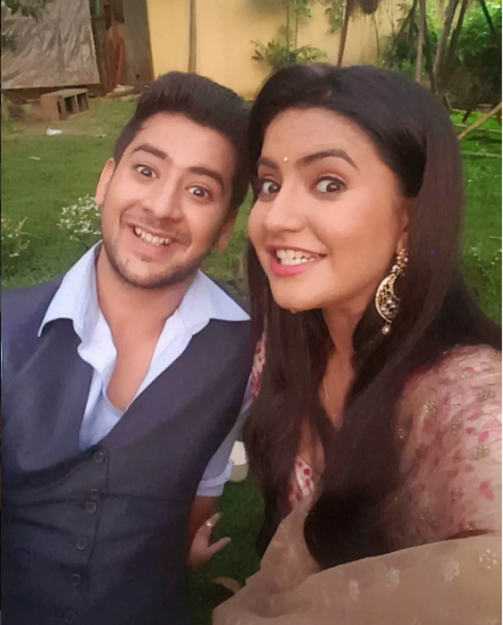 Meera Deosthale And Paras Arora Of ColorsTV s Udaan Dating Each Other 