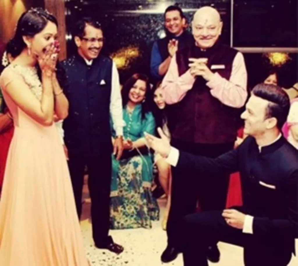 'Satrangi Sasural' Actors Ravish Desai And Mugdha Chaphekar Engaged: To