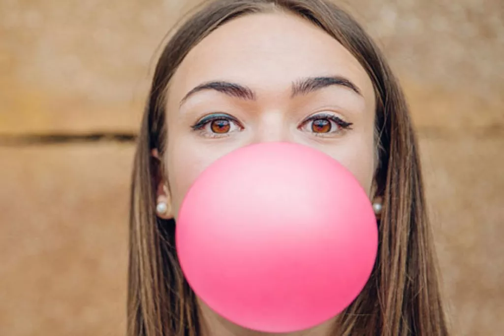 7 Simple Facial Exercises And Yoga Tricks That Makes Face Slim And Wipe Out Wrinkles