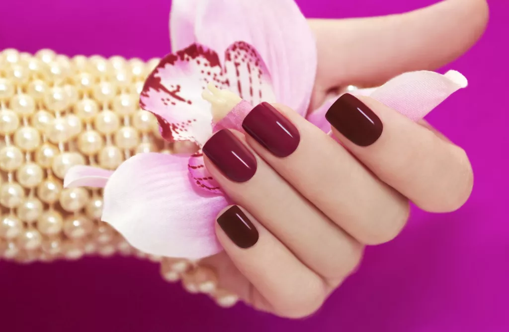 Expert Tips for Beautiful Nail Extensions for Brides