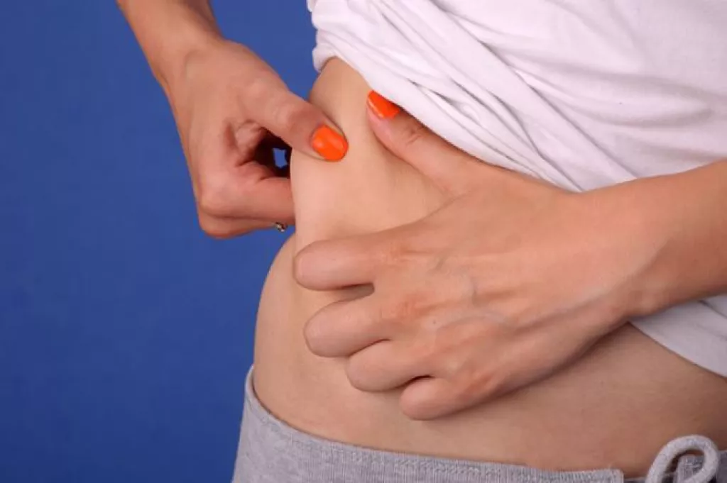 Only 5 Mins, 3 Times A Day, This Japanese Weight Loss Exercise Corrects