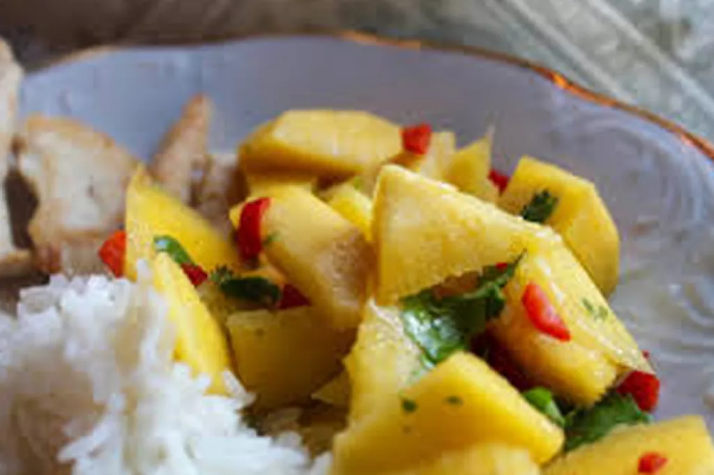 Pineapple For Weight Loss, Best Ways To Use Tangy Fruit To Lose Weight