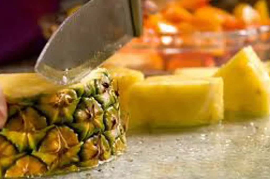 Pineapple For Weight Loss, Best Ways To Use Tangy Fruit To Lose Weight