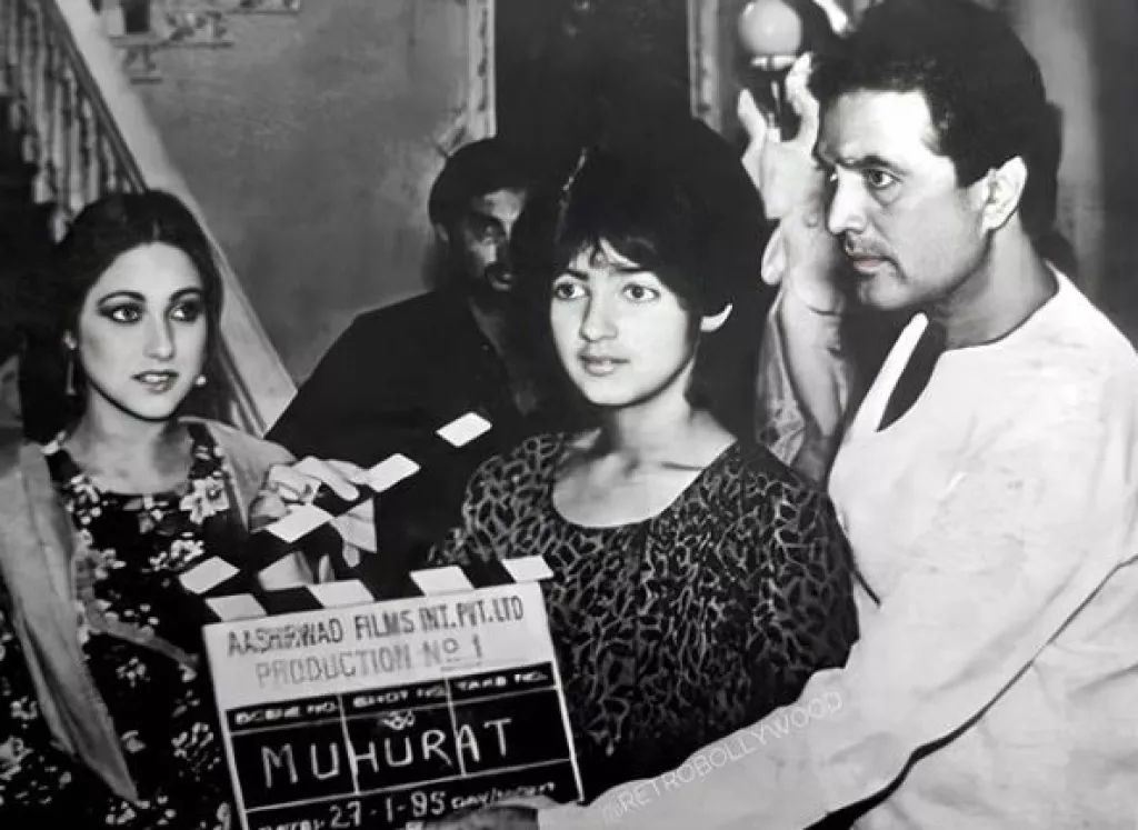 Rare Photo Of Young Twinkle Khanna With Her Dad, Rajesh Khanna From The