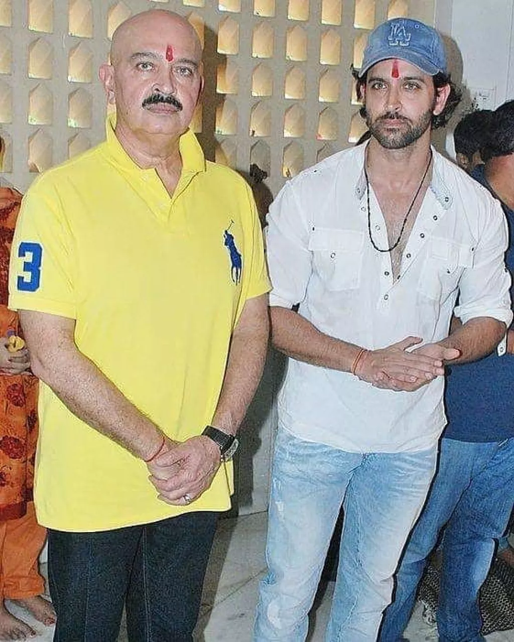 Hrithik Roshan And His Dad, Rakesh Roshan Share An Uncanny Resemblance