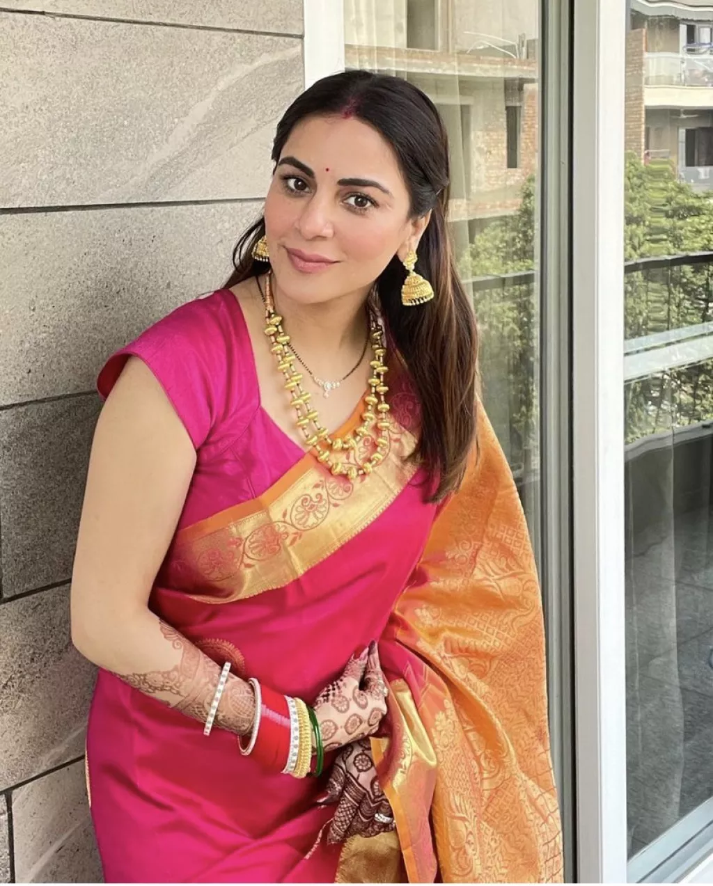 Shraddha Arya's 'Pagphera' Ceremony: Gives New Bride Vibes, Flaunts Her ...
