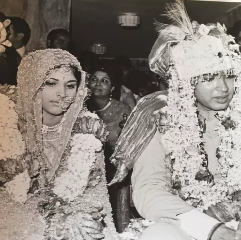 Rakesh Roshan's Wife, Pinkie Shares Video Of Their Wedding Memories To