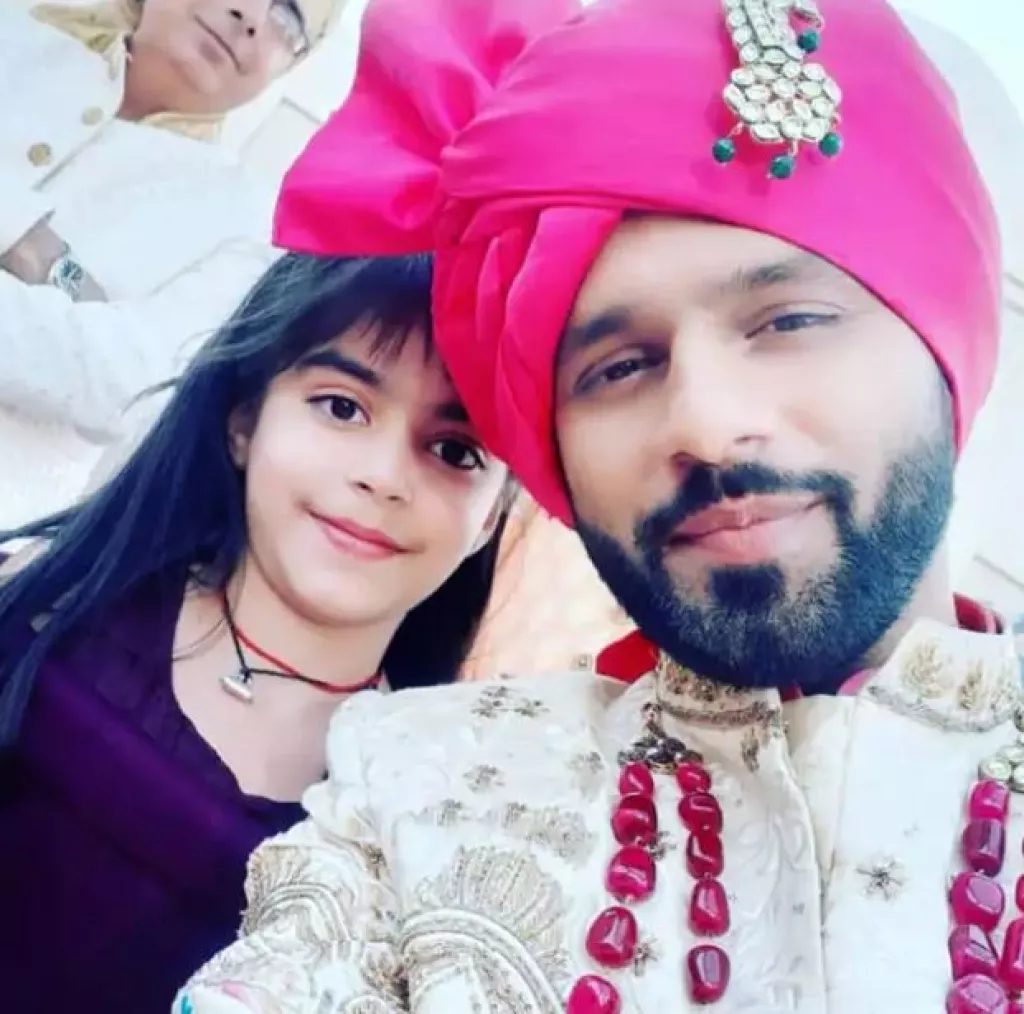 Rahul Vaidya And His GF, Disha Parmar DressUp As 'Groom And Bride' For