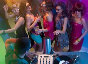 5 Exciting Ways To Plan A Pre-Wedding Bash