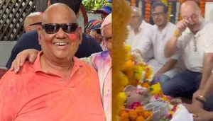 Anupam Kher Breaks Down During The 'Antim Darshan' Of Satish Kaushik, Looks Inconsolable