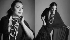 Rani Mukerji Looks Graceful In A Black Sabyasachi Saree With Chanel Pearl Necklace At IFFM Awards