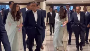 Shloka Mehta Accompanies 'Sasurji', Mukesh Ambani For An Event, Exudes 'Desi' Boss Lady Vibes