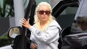 Amanda Bynes Spotted In LA Amid GLP-1 Treatment, Flaunts Gold Grills And Nose Piercings