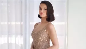 Selena Gomez Shares Loved-Up Pic With Benny Blanco, Confirms He Joined Her At Taylor Swift's Wedding