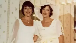 Meet Kris Jenner's Father Robert Houghton And Sister Karen Houghton As Mom MJ Campbell Dies At 91