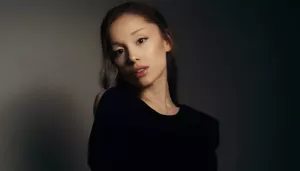 Ariana Grande Gets Cozy With Her Ex-BF, Ricky Alvarez On The Streets, Fans React, 'Wishing Them..'