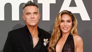 Meet Robbie Williams' Wife Ayda Field, An Actress, Mom Of 4 Amid Singer's FIFA World Cup Performance