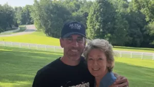 Aaron Rodgers' Fans Say 'Life's Short To Not Love' As He Ends Decade Long Family Estrangement