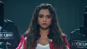 Amid Apoorva Mukhija Revealing Feeling Suicidal After IGL Row, Her 'Sleep Paralysis' Deets Resurface