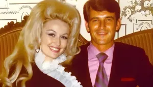 Dolly Parton And Carl Dean's Love Story, Instantly Connected On First Day, A Life Built Without Kids