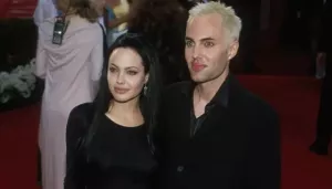 Angelina Jolie Revealed Parents' Reaction To Her And Brother's Controversial Lip Kiss At The Oscars