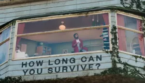 Netflix Puts A Man Inside A Billboard To Promote The Last House, For How Long Will He Be Trapped?