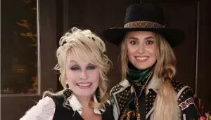 Dolly Parton And Lainey Wilson Bonded At ACM 2023, She Recalls Final Phone Call With The Late Singer