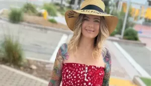 Baywatch Star Erika Eleniak Earns USD 10,000 A Week After Joining Adult Platform OnlyFans At 56