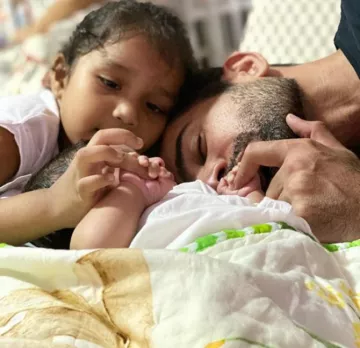 Jay Bhanushali Proves That He Is A Doting Daddy, Bottle Feeds Daughter ...