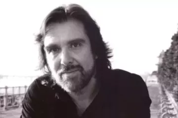 ડેનિસ Locorriere