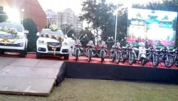 The Lavish Gifts This Pune Groom Received Will Surely Blow Your Mind Away