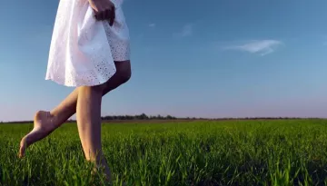 Monsoon Special: Keep Your Feet Clean And Gorgeous With These 6 Easy DIY Tips