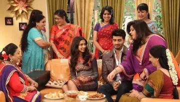 12 Post-Wedding Expectations Of The Society From A Newly Married Bride