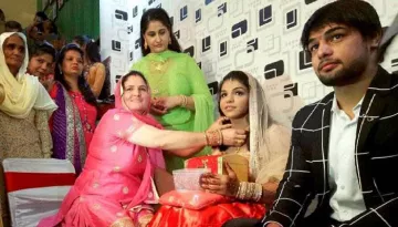 Bronze Medalist Wrestler Sakshi Malik Gets Engaged To Her Long-Time Boyfriend