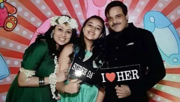 You Won't Believe What Yash Is Doing To Pamper Gouri In Her Last Days Of Pregnancy