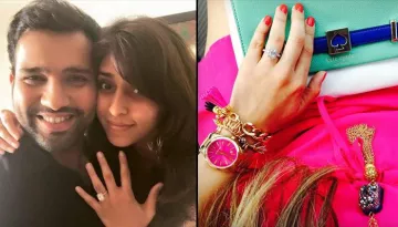 6 Perfect Engagement Ring Selfies For The Perfect Brides-To-Be